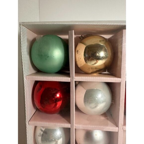 cupcakes & cashmere red green gold white ornaments 23 pc christmas holiday - Picture 4 of 6